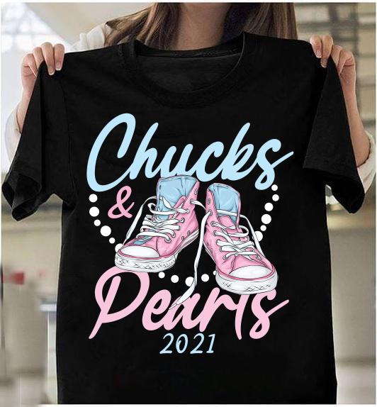 Gift For Girls, Best Gift For Girlfriend Chucks & Pearls 2021 T-Shirt