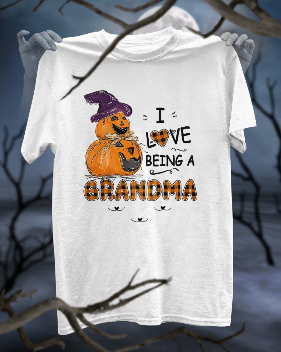 Halloween Shirt, Custom Shirt, Gift For Grandma, I Love Being A Grandma Pumpkin T-Shirt KM0709