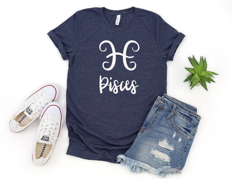 Pisces Shirt, Pisces Zodiac Sign, Astrology Birthday Shirt, Birthday Gift For Her, Pisces Art Unisex T-Shirt