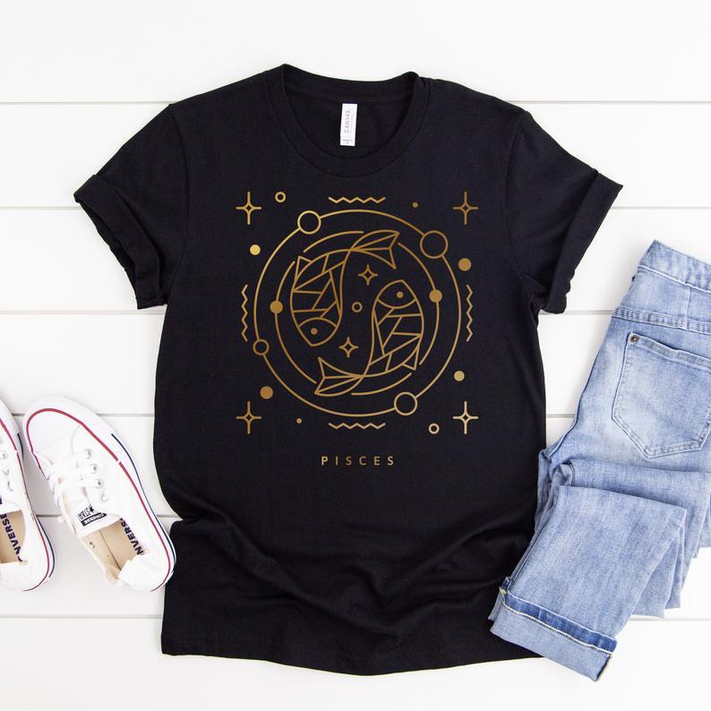 Pisces Shirt, Pisces Zodiac Sign, Astrology Birthday Shirt, Birthday Gift For Pisces Unisex T-Shirt