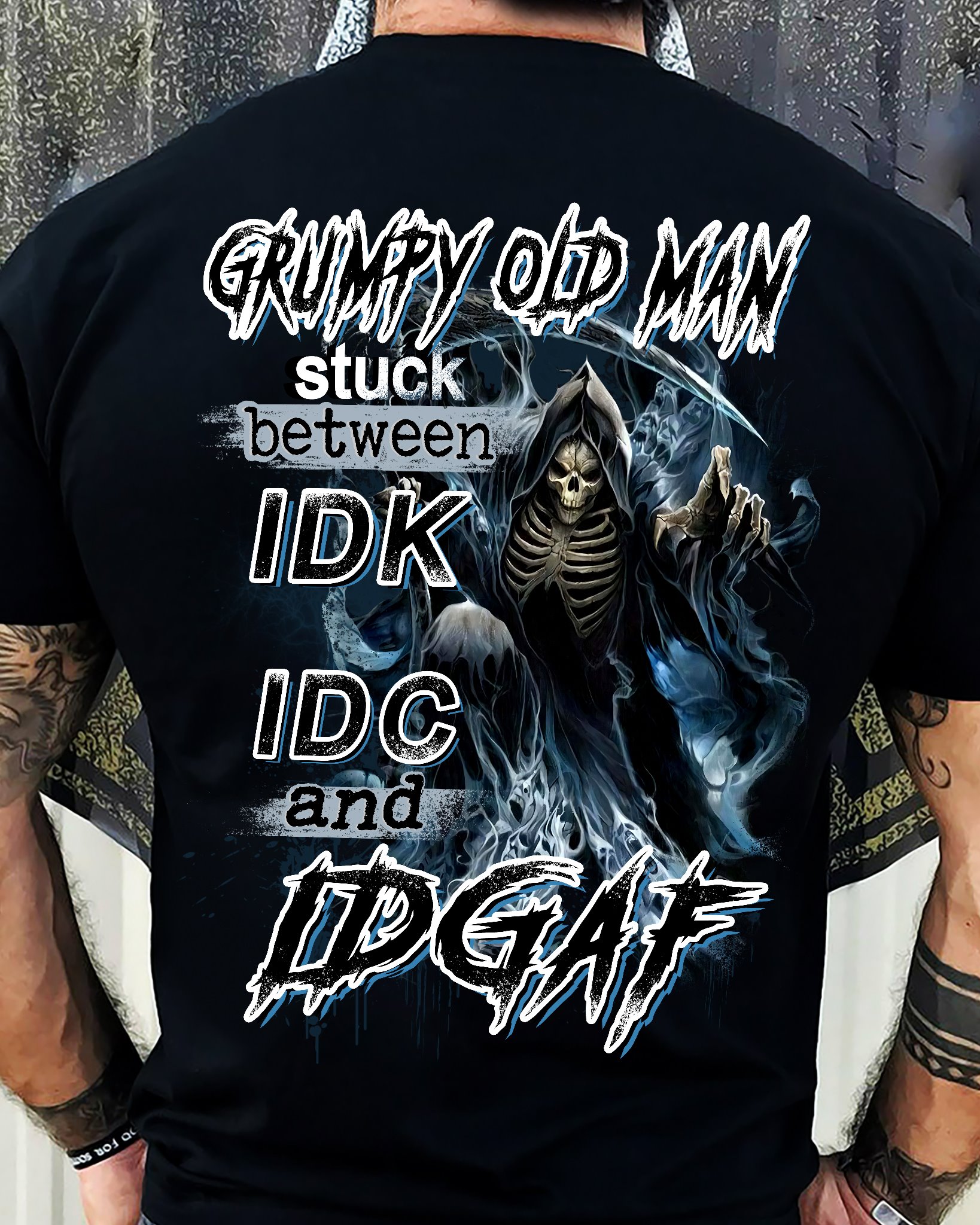 Veteran Shirt, Grumpy Old Man Stuck Between IDK, IDC and IDGAF T-Shirt KM1008