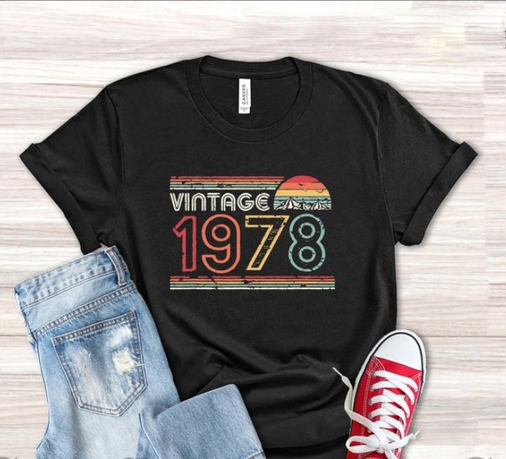 Vintage 1978 Birthday Gift Shirt V3, 43rd Birthday Vintage Shirt, Gift For Her For Him Unisex T-Shirt KM0904