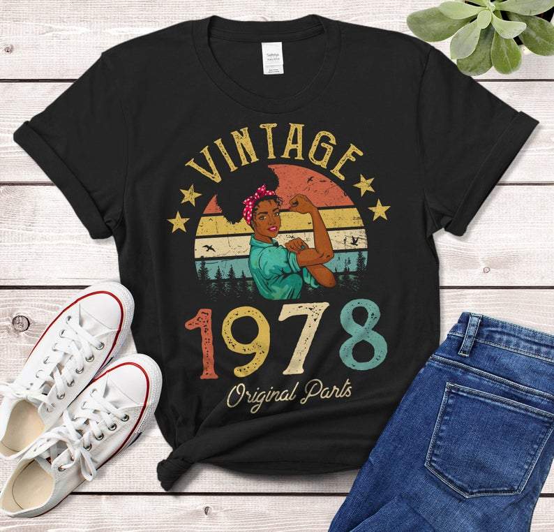 Vintage 1978, Original Parts, 43rd Birthday Vintage Shirt, Gift For Her For Him Unisex T-Shirt KM0904