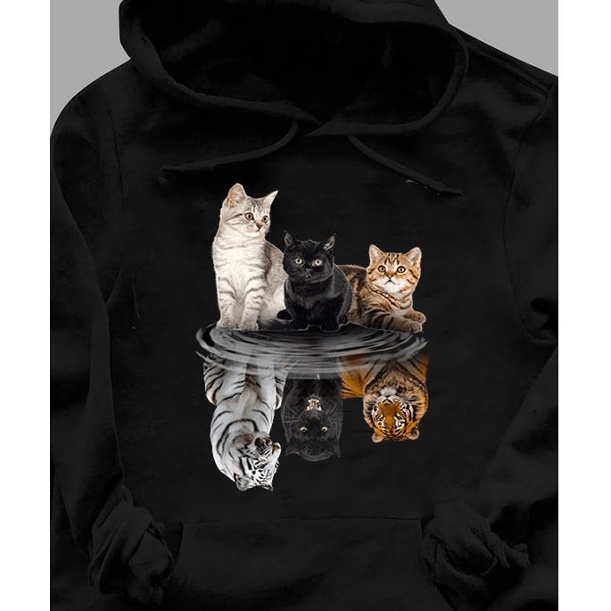 Gift for cat lover ? Cat outside but lion inside hoodie for cats lover ? GST
