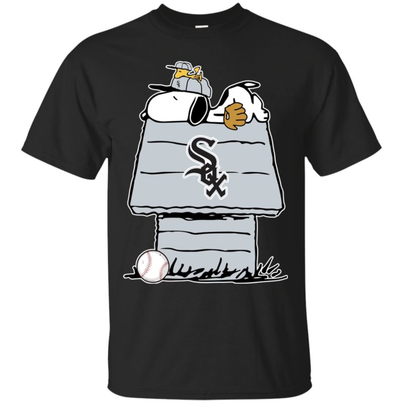 Peanuts Charlie Brown And Snoopy Playing Baseball Chicago White Sox shirt,sweater,  hoodie, sweater, long sleeve and tank top