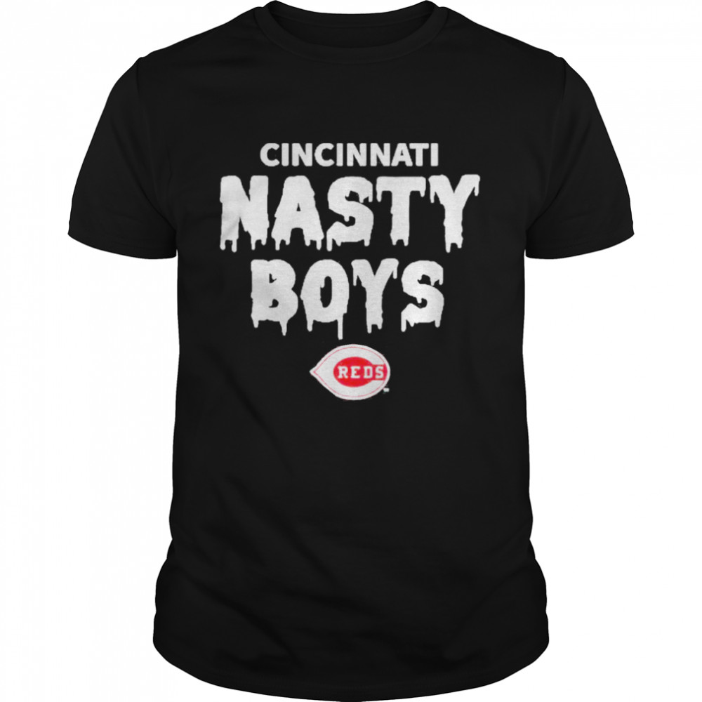Cincinnati Reds T-Shirt from Homage. | Charcoal | Vintage Apparel from Homage.